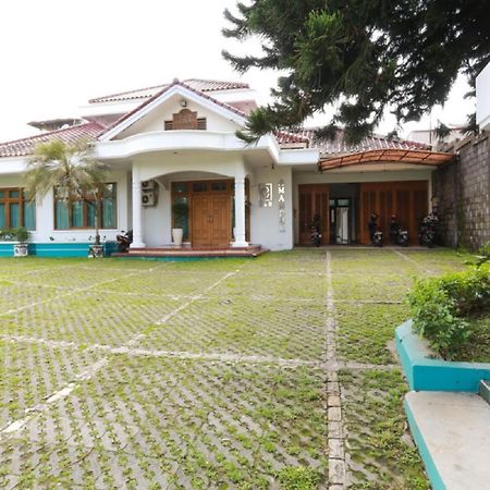 Reddoorz Syariah Near Alun Alun Magelang Bayeman Hotel Eksteriør billede