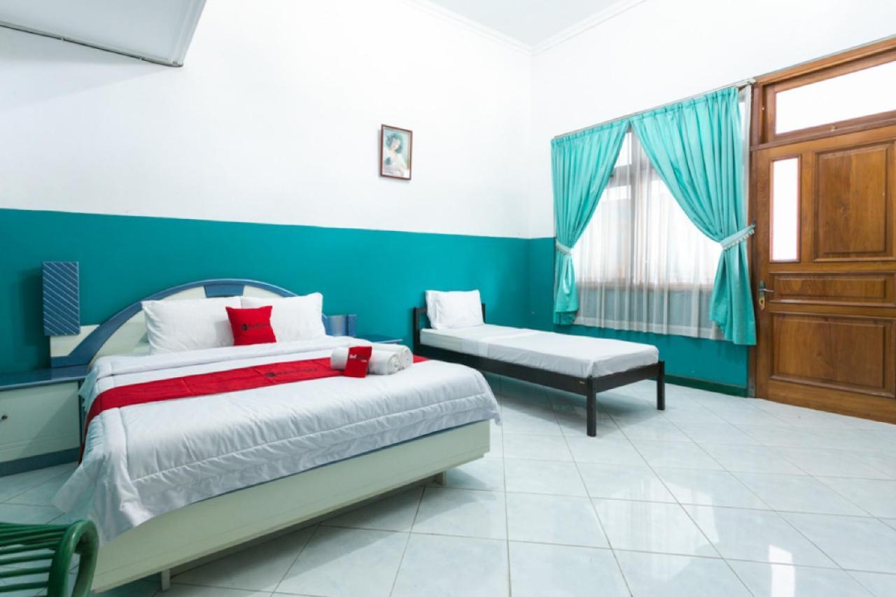 Reddoorz Syariah Near Alun Alun Magelang Bayeman Hotel Eksteriør billede